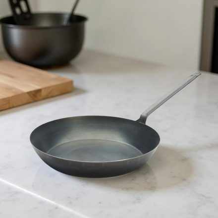 Kékacél serpenyő, 40 cm, La Lyonnaise, de Buyer