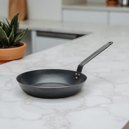 Extra erős kékacél serpenyő, 28 cm, de Buyer