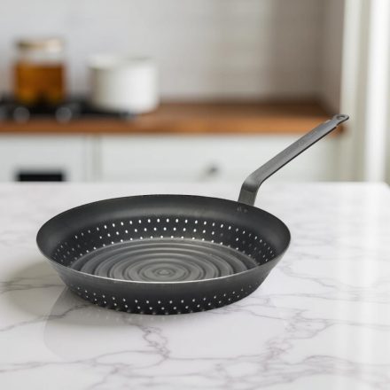 Gesztenyesütő serpenyő, 28 cm, de Buyer, acél