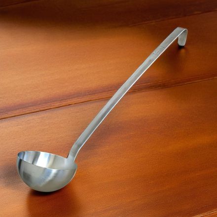 Merőkanál, 300 ml, űrmértékjelölt, nyélhossz: 36 cm, átmérő: 10,5 cm 