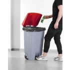Pedálos szemetes 120 liter, piros tetővel 