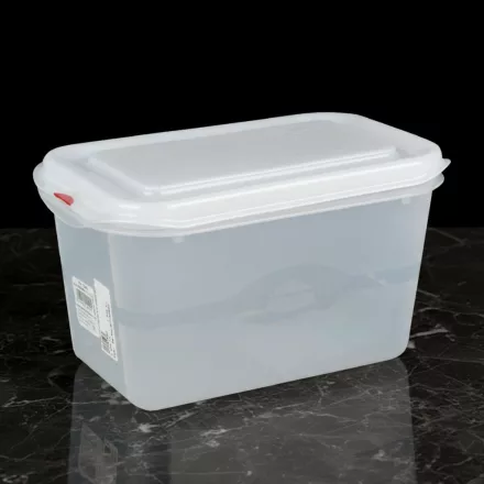 GN edény, 1/4 150 mm, 4,3 l, légmentesen záró fedővel, polipropilén 