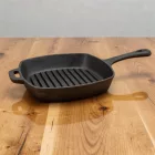 Grill serpenyő 26×26 cm bordázott öntöttvas