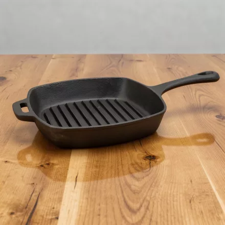 Grill serpenyő 26×26 cm bordázott öntöttvas