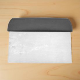   Tésztavágó, tésztakaparó (Trokser) műanyag fogóval 15×7,5×11 cm