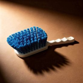 Kefe, műanyag, 21×6,5 cm, kék sörtével