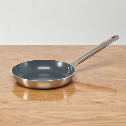 Alumíniumserpenyő, 20 cm, kerámia tapadásmentes bevonat, indukciós, Pujadas 