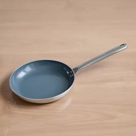 Alumíniumserpenyő, 28 cm, kerámia tapadásmentes bevonat, indukciós, Pujadas