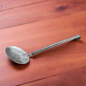   Szűrőkanál, kerek, átmérő: 18 cm, nyélhossz.: 44 cm, rozsdamentes, Pujadas