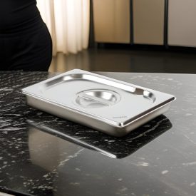 GN 1/4 fedő kanálkivágással, rozsdamentes