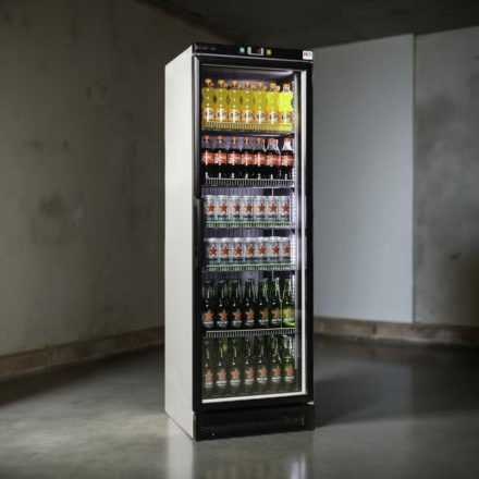 Üvegajtós hűtővitrin 375 literes digitális 400-GD (J-400 GD DT)