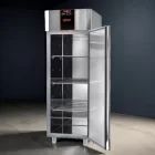 Rozsdamentes hűtőszekrény 3 db GN 2/1 polc AF07PKMTN bruttó 700 lit.