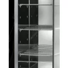 Rozsdamentes hűtőszekrény 3 db GN 2/1 polc AF07PKMTN bruttó 700 lit.