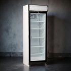 Üvegajtós hűtővitrin 345 liter