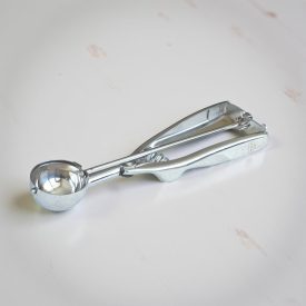 Fagylaltadagoló kanál, 4 cm, 25 ml, rozsdamentes