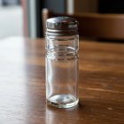 Só- és borsszóró, 3×9 cm, üveg