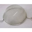 Szűrő fanyéllel, 20 cm