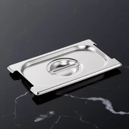 GN 1/4 fedő fülkivágással, rozsdamentes