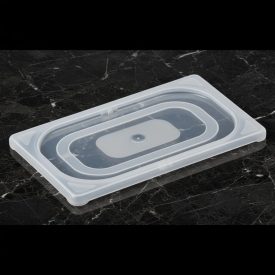 GN 1/4 fedő, polipropilén