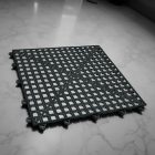 Csepegtetőrács, 30×30×2 cm, fekete, PVC, egymáshoz illeszthető